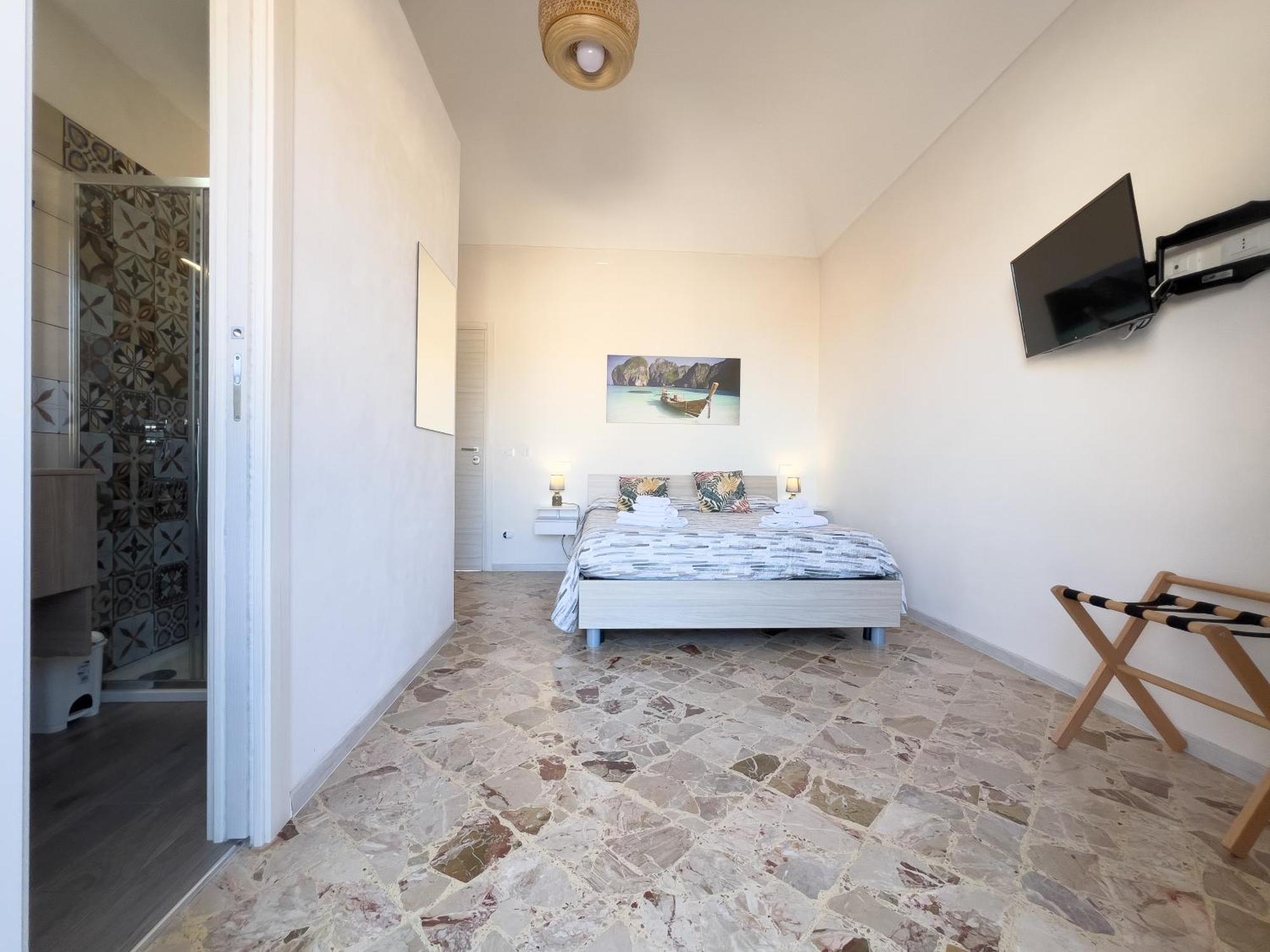 Ponente & Maestro Rooms Favignana Eksteriør billede